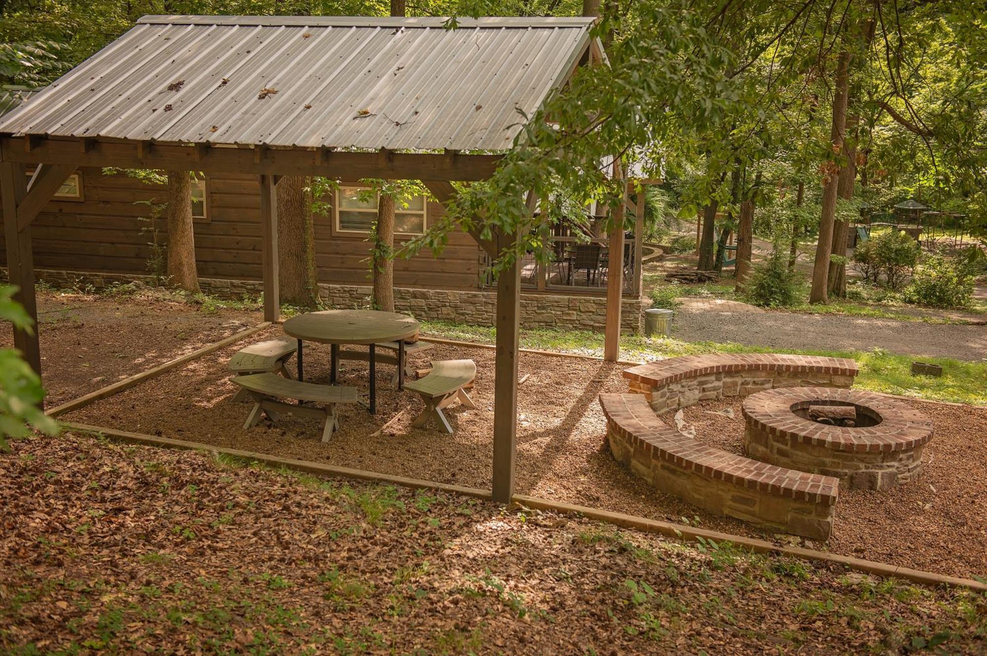 Tiny Cabin Village Private Hot Tub Lynda Cabin Chattanooga Exteriér fotografie