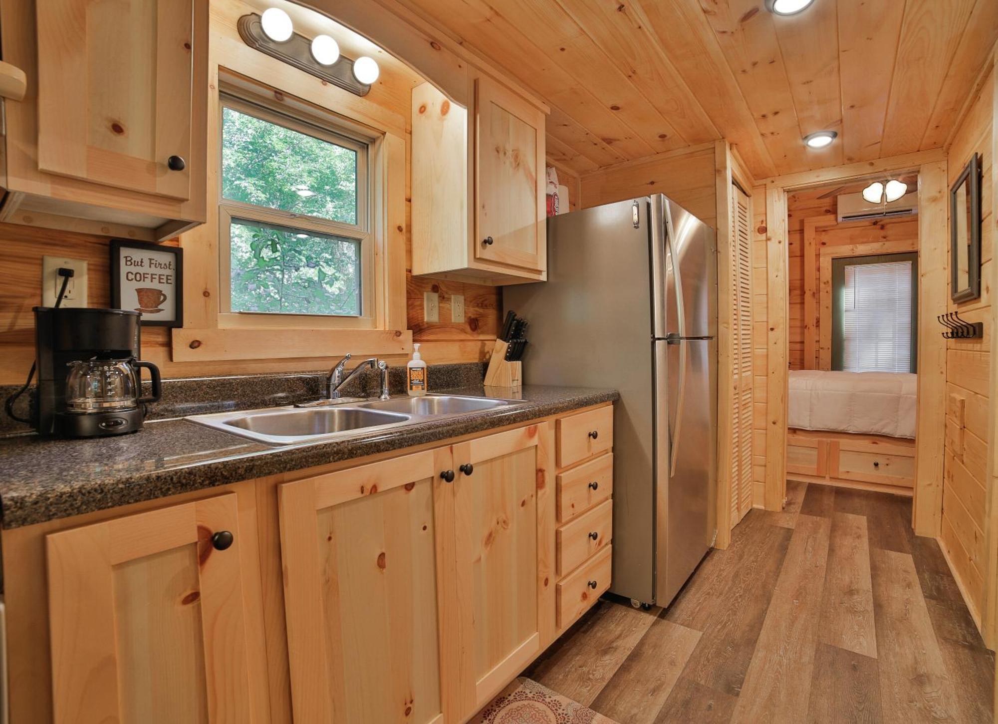Tiny Cabin Village Private Hot Tub Lynda Cabin Chattanooga Exteriér fotografie